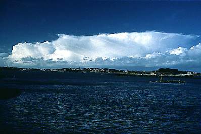 CUMULONIMBUS  AVEC  ENCLUME